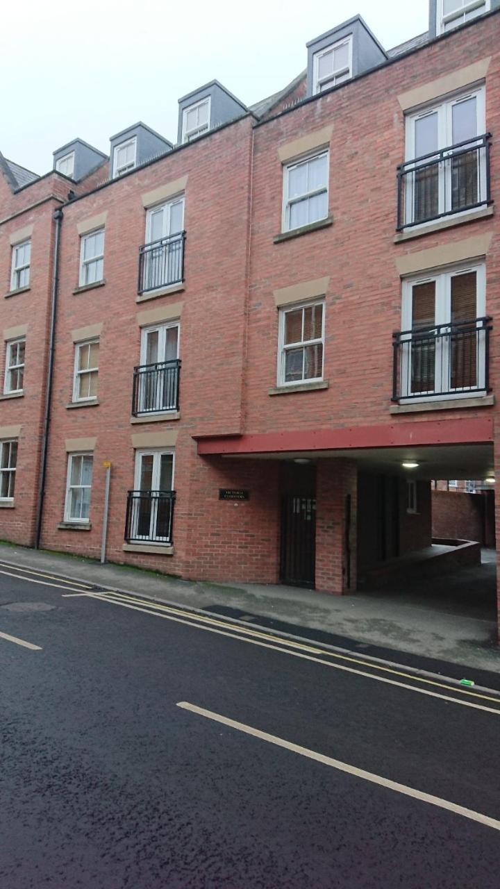Victoria Cloisters Apartments ยอร์ค ภายนอก รูปภาพ